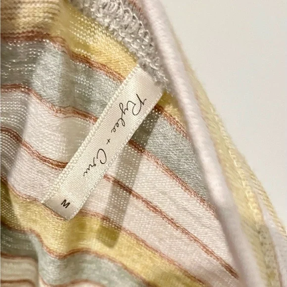 Rylee + Cru Cream yellow striped dress women’s size M - Picture 3 of 3
